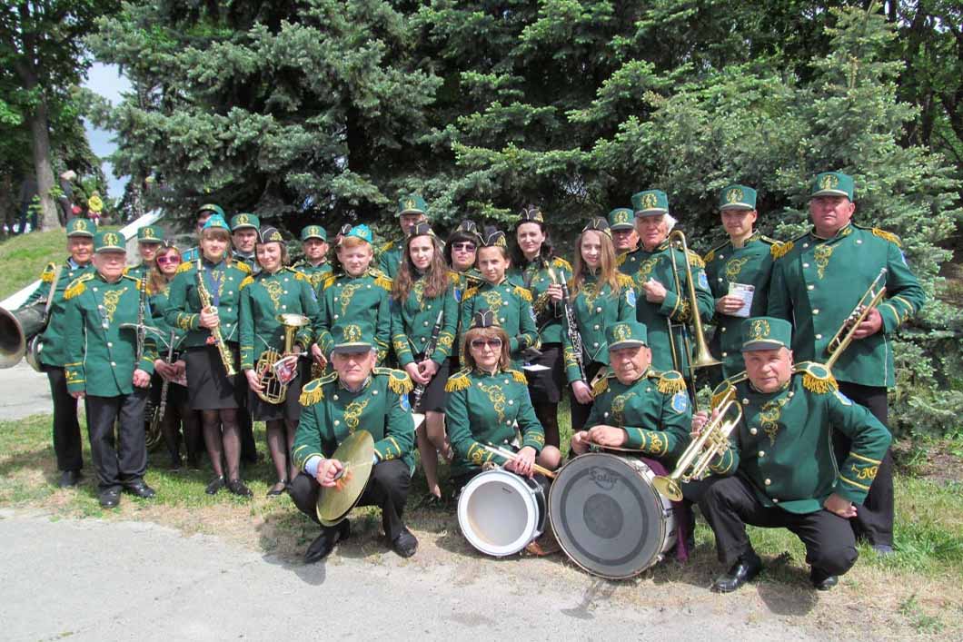 Духовий оркестр, керівник - Валерій Рябцев